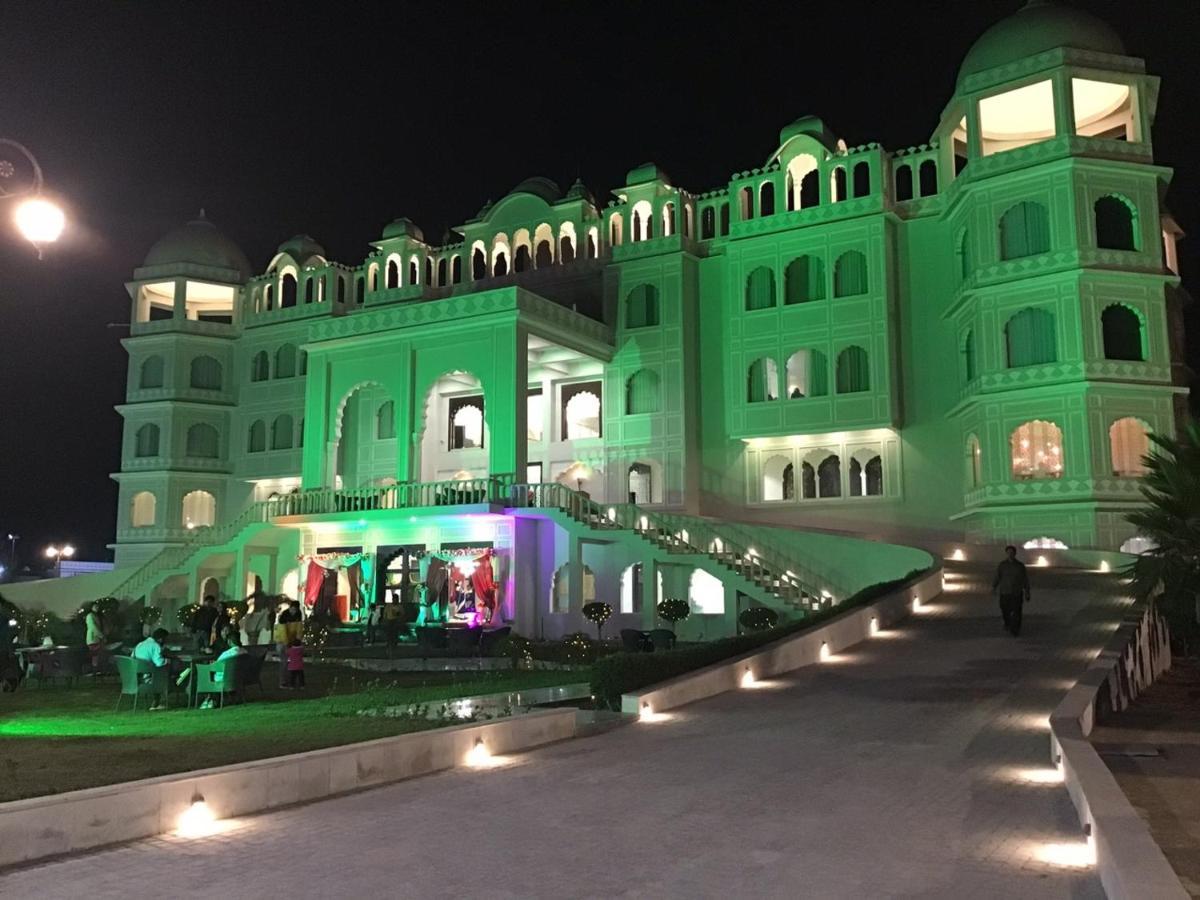 Indralok Palace Hotel & Resort Morena Eksteriør billede